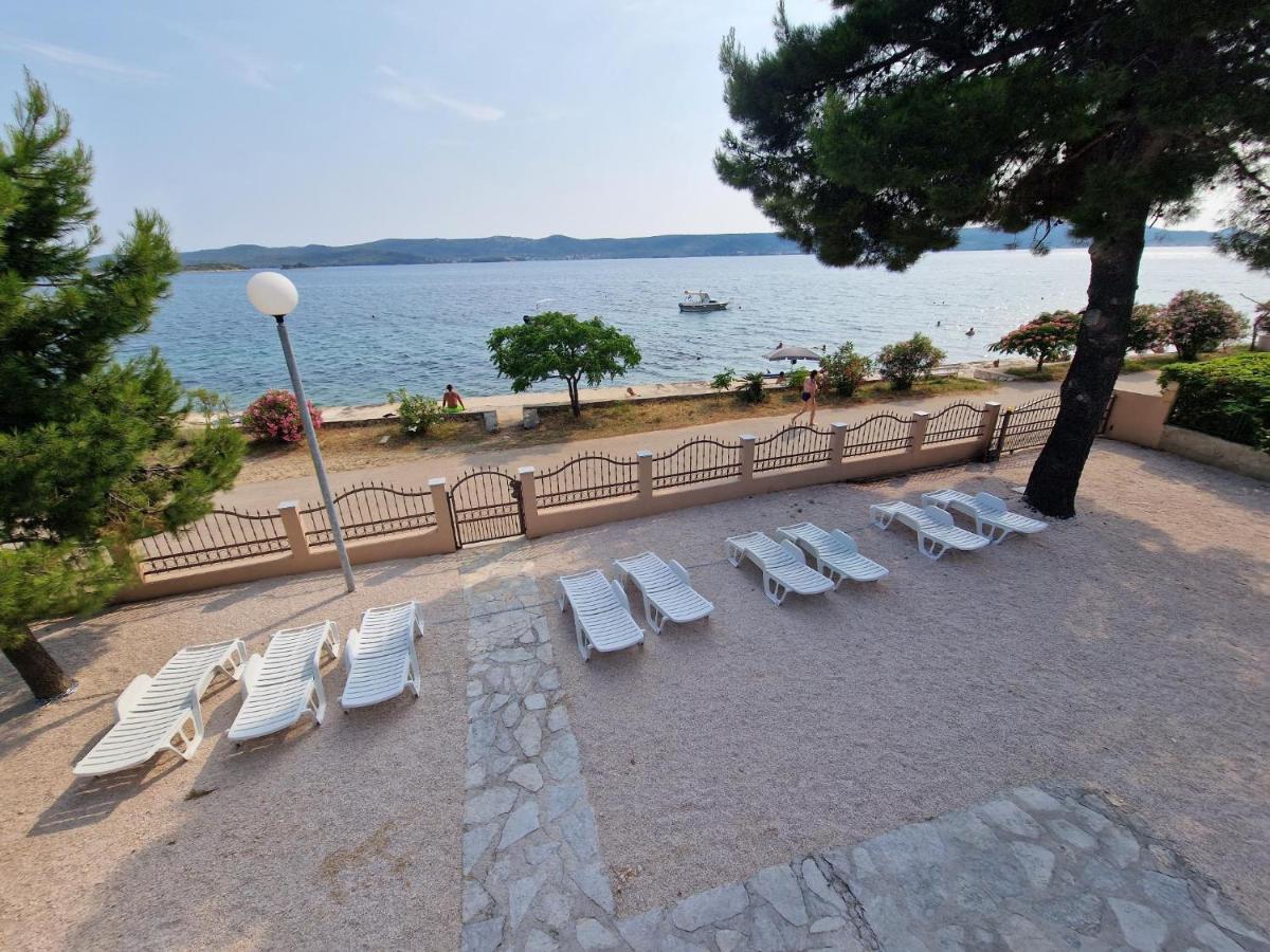 5 Meters From The Sea With Private Beach - 70M2 Colibri Sunset Apartments Sveti Petar  Exteriér fotografie